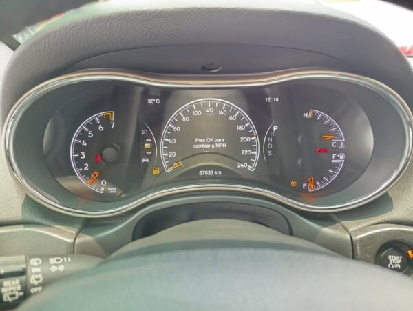 Jeep grand cherokee laredo 4x4 uso ejecutivo 2015 - Imagen 4