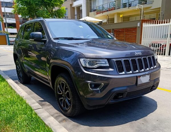 Jeep grand cherokee laredo 4x4 uso ejecutivo 2015 - Imagen 9