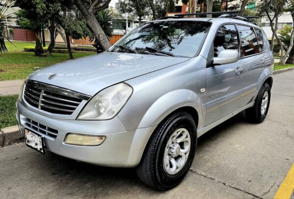 2004 Ssangyong rexton 4x4 3 filas