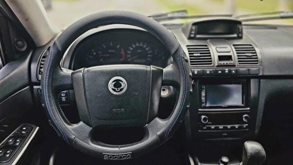 2004 Ssangyong rexton 4x4 3 filas - Imagen 3
