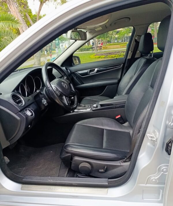 Mercedes-Benz c-180 uso ejecutivo 1.8 turbo - Imagen 3