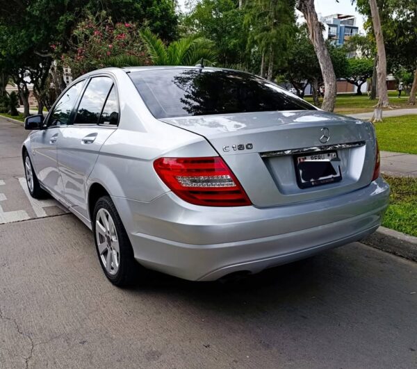 Mercedes-Benz c-180 uso ejecutivo 1.8 turbo - Imagen 6
