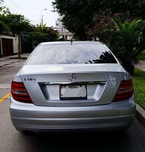Mercedes-Benz c-180 uso ejecutivo 1.8 turbo - Imagen 12