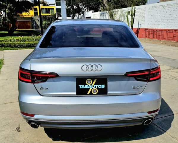Audi a4 SEDAN 2.0 TURBO FAB 2017 MOD 2018 - Imagen 10