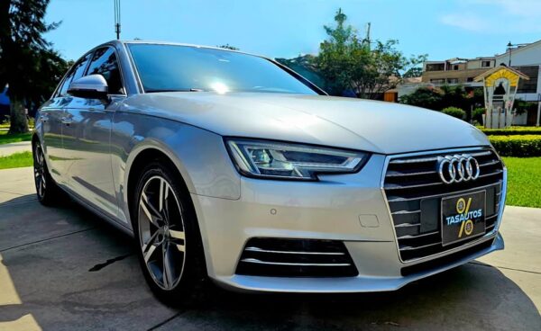 Audi a4 SEDAN 2.0 TURBO FAB 2017 MOD 2018 - Imagen 11