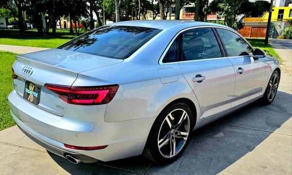 Audi a4 SEDAN 2.0 TURBO FAB 2017 MOD 2018 - Imagen 12