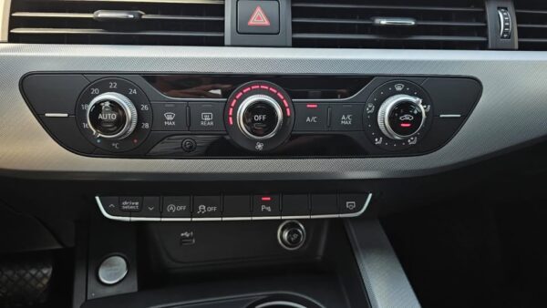 Audi a4 SEDAN 2.0 TURBO FAB 2017 MOD 2018 - Imagen 13